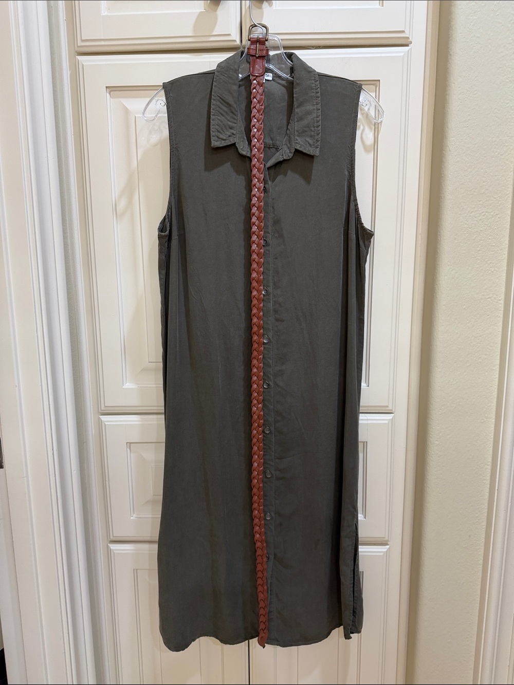 Splendid Olive Green Sleeveless Midi Shirt Dress